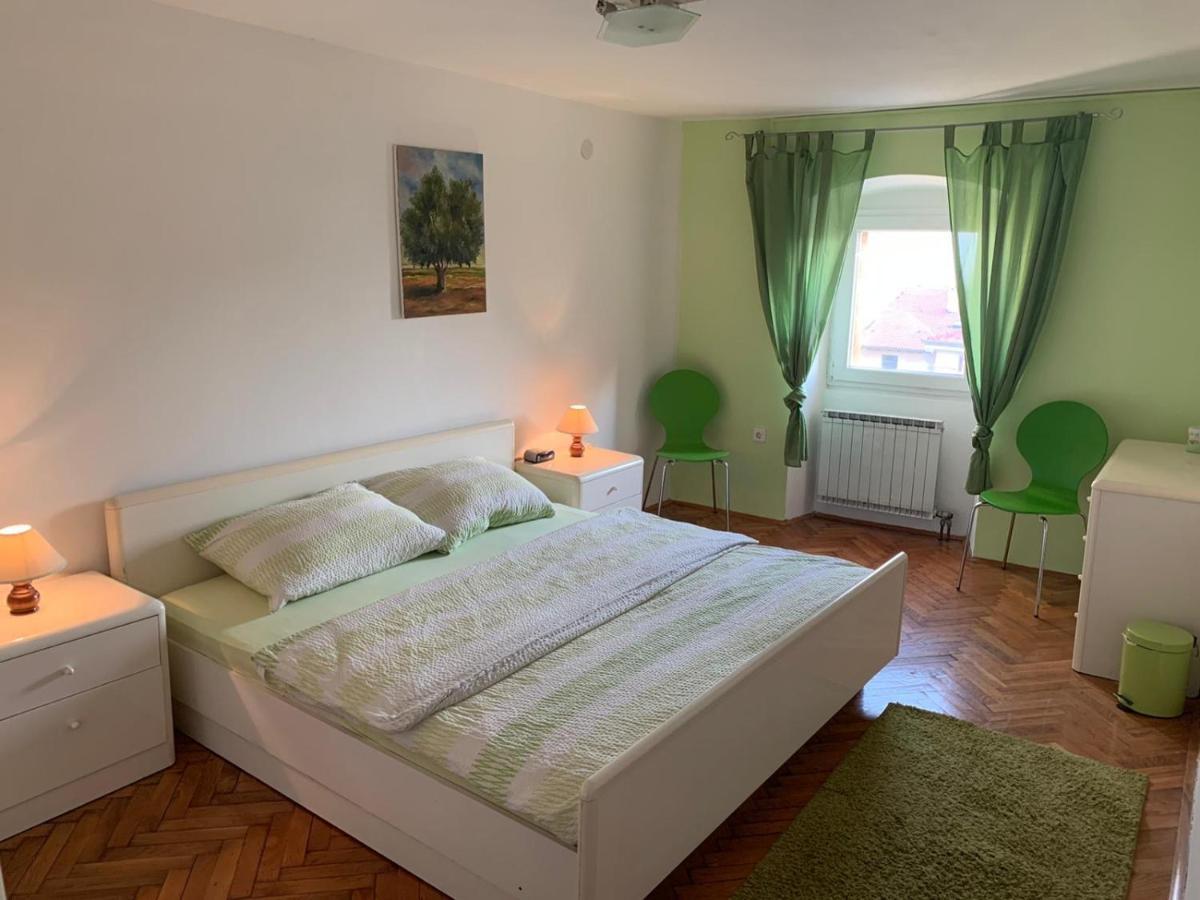 Kuca Za Odmor City Oasis Rijeka Bagian luar foto