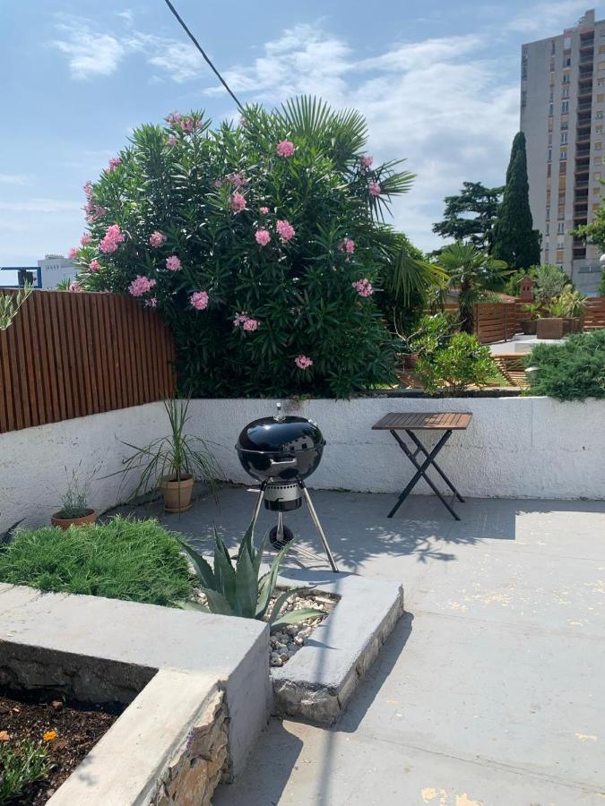 Kuca Za Odmor City Oasis Rijeka Bagian luar foto