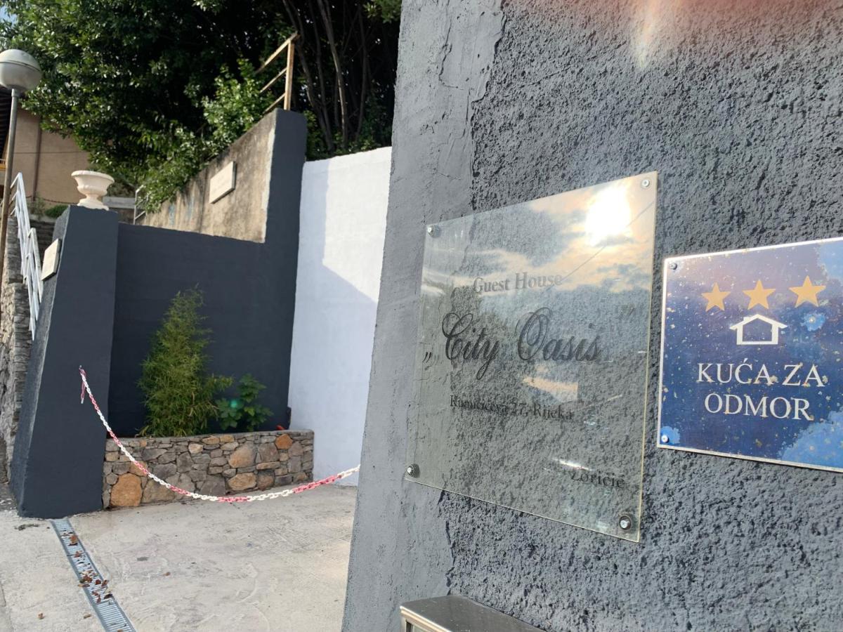 Kuca Za Odmor City Oasis Rijeka Bagian luar foto