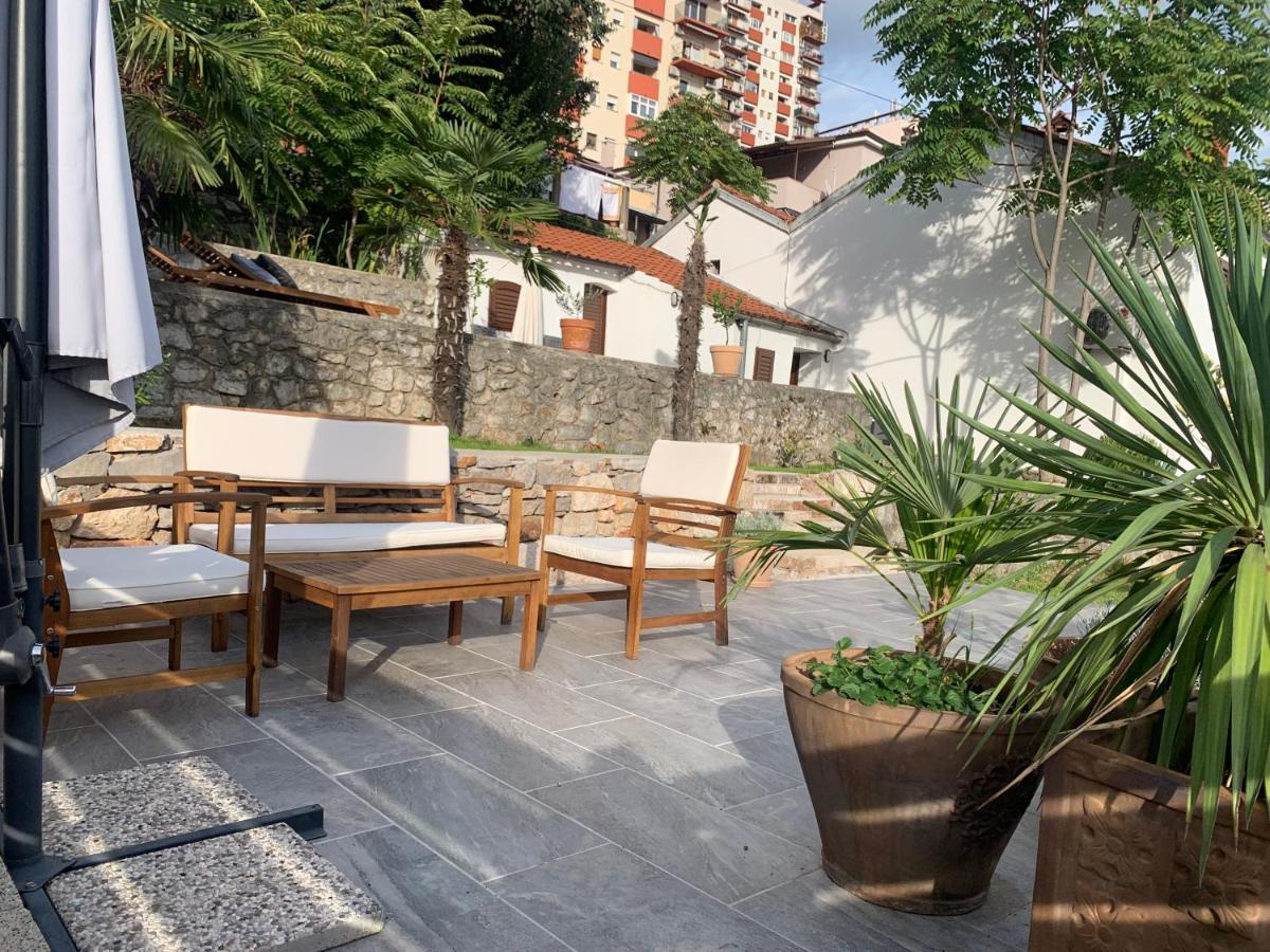 Kuca Za Odmor City Oasis Rijeka Bagian luar foto