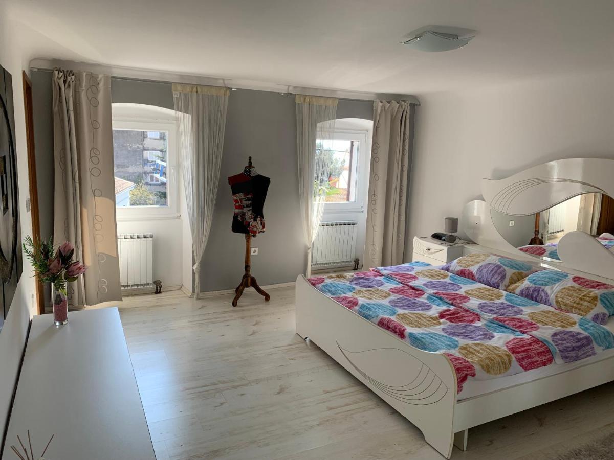 Kuca Za Odmor City Oasis Rijeka Bagian luar foto
